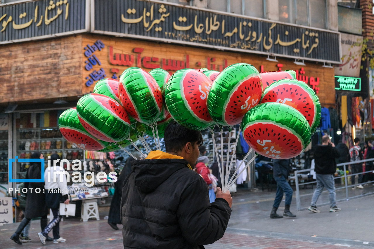 خرید شب یلدا در تهران - بازار تجریش