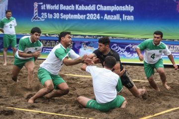 Iran : tournoi de championnat du monde du Kabaddi sur la plage