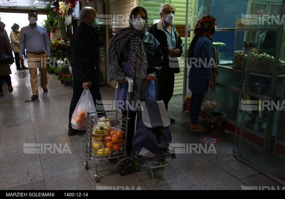 بازدید شهردار تهران از بازار میوه تره بار جلال آل احمد