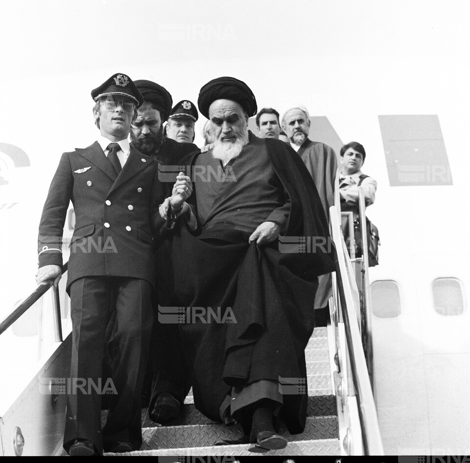 ورود امام خمینی به ایران