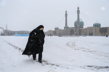 Iran : chutes de neige à Qom, située au sud-ouest de Téhéran