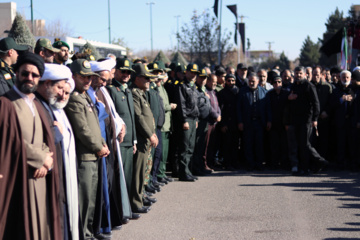 استقبال از دو شهید گمنام در زنجان