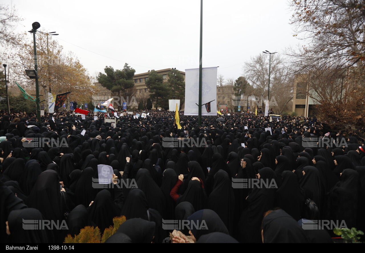 تجمع دانشجویان دانشگاه های تهران در پی شهادت سپهبد سلیمانی