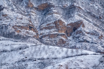 Hiver 2025: nature enneigée des hauteurs de la province de Golestan au nord de l'Iran