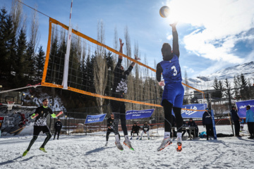 Tournoi national de volley-ball sur neige à Dizin