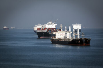 Shipping in the Red Sea