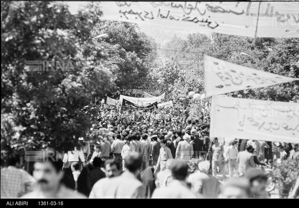 راهپیمایی به مناسبت سالگرد قیام ۱۵ خرداد ۴۲ در همدان