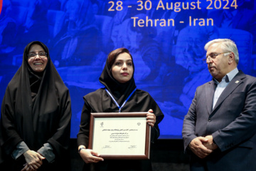 Le 25e congrès sur la biomédecine reproductive en Iran 