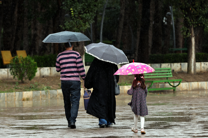 باران پائیزی در تهران