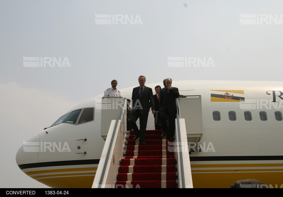 سفر نخست وزیر سنگاپور به ایران - استقبال از نخست وزیر سنگاپور