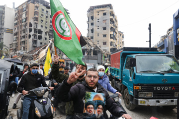 Des milliers de Libanais déplacés sur la route du retour après l'annonce du cessez-le-feu