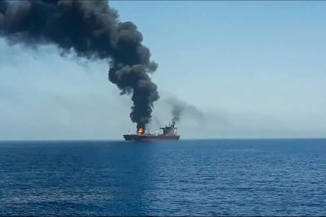 لندن هیاتی برای تحقیق درباره حادثه نفتکش اسرائیلی به منطقه می فرستد