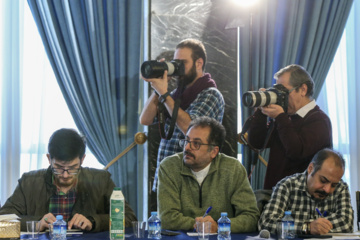 نشست خبری چهل و سومین جشنواره بین‌المللی تئاتر فجر