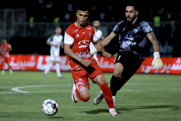 لیگ برتر فوتبال- پرسپولیس و ذوب آهن