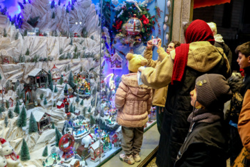 Ambiente navideño en Teherán