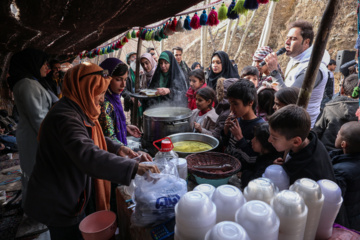 Iran : Festival de Yalda à Farahzad de Téhéran