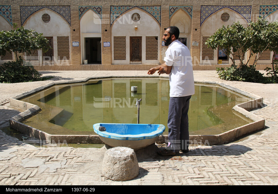 دیدنیهای ایران - مسجد آقا بزرگ کاشان