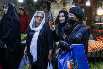 Le rituel du Nowruz Khani annonce l'arrivée du nouvel an persan