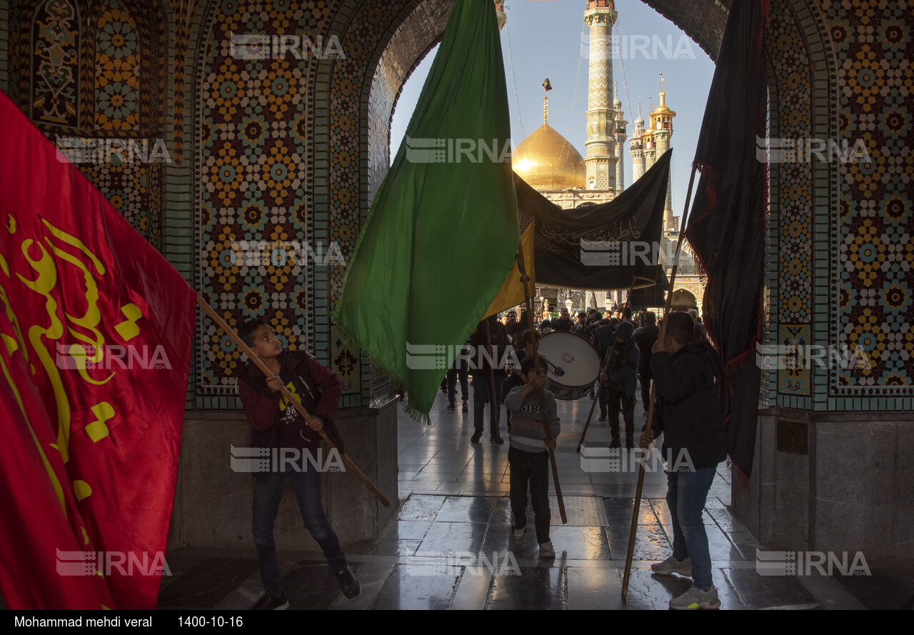 عزاداری خادمین کریمه اهل بیت (ع) در روز شهادت حضرت فاطمه زهرا (س)