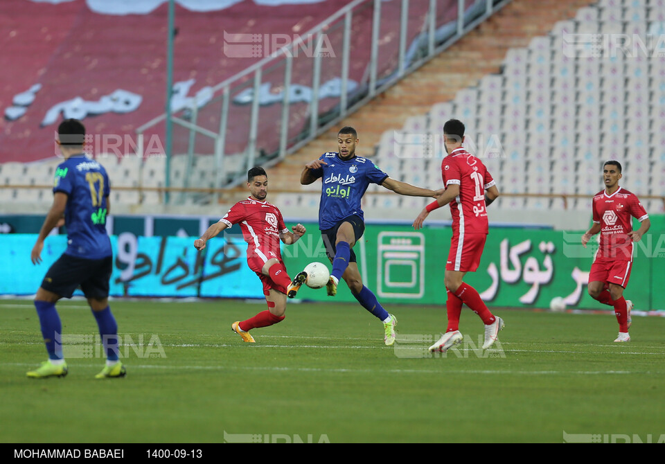 نود و هفتمین شهرآورد پایتخت ( تساوی تیم های پرسپولیس و استقلال )