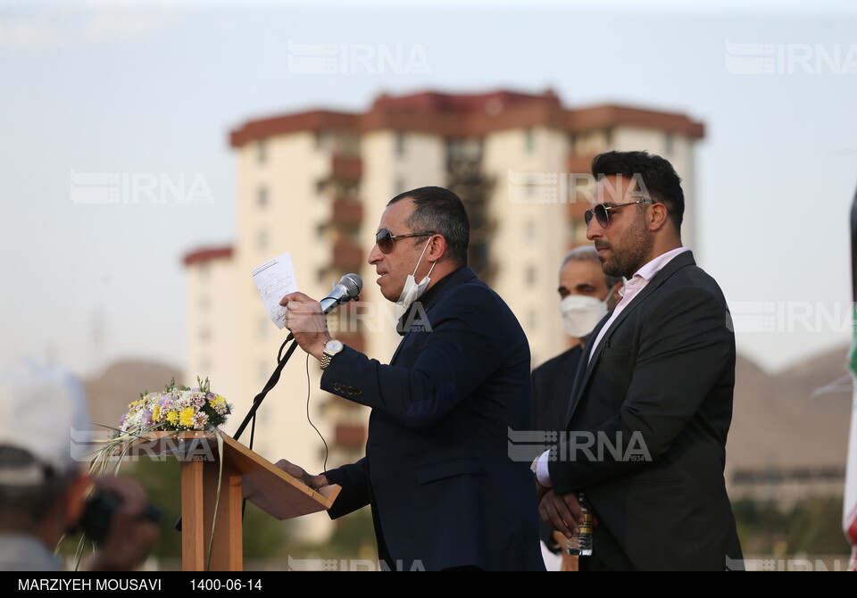 بازدید وزیر ورزش از مجموعه دوومیدانی آفتاب انقلاب