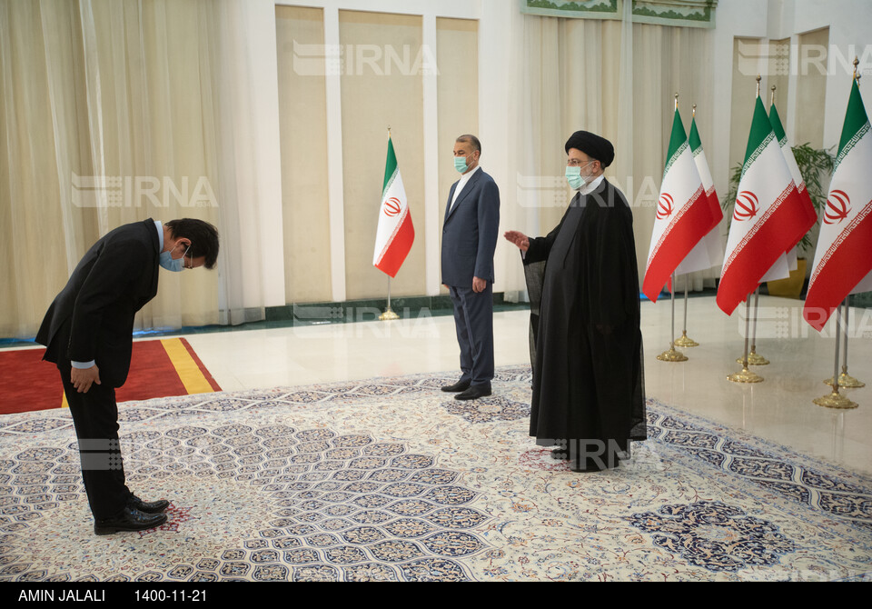 تبریک سالروز پیروزی انقلاب اسلامی از سوی سفرا و رؤسای سازمان‌های خارجی مقیم تهران به رییس جمهور