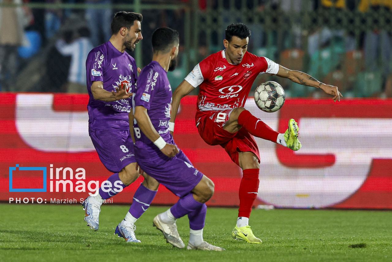 لیگ برتر فوتبال - پرسپولیس و هوادار