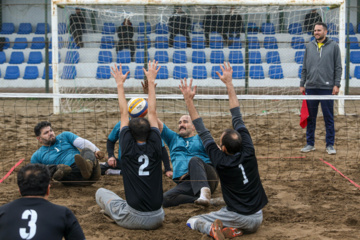 Parasport : deuxième saison des compétitions iraniennes des beach-volley assis