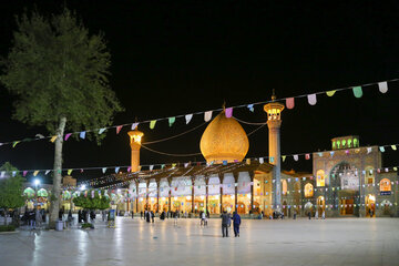 جشن شب نیمه شعبان در حرم احمد بن موسی شاهچراغ(ع)