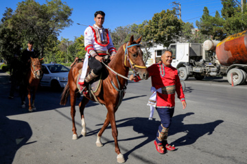 کاروان سوارکاران بجنورد در راه مشهد الرضا(ع)