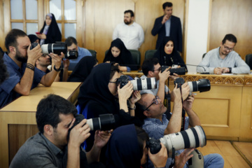 Primera conferencia de prensa de la portavoz del Gobierno de Irán