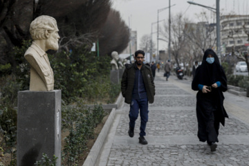 رونمایی از ۸ سردیس شهدای دانشجو در تهران