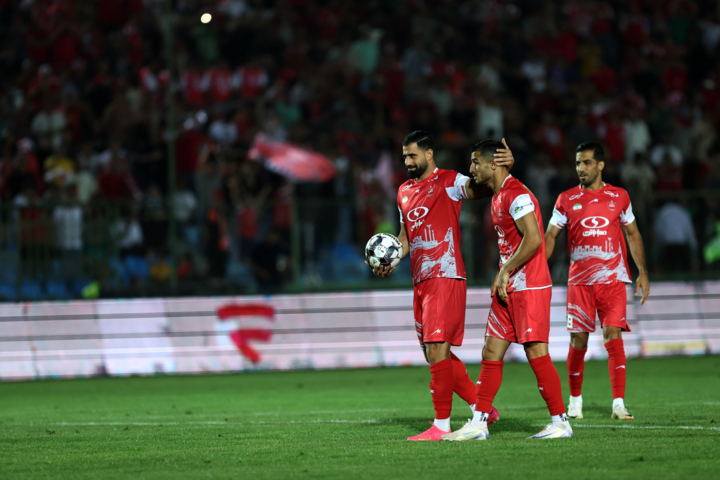 لیگ برتر فوتبال - پرسپولیس و آلومینیوم اراک