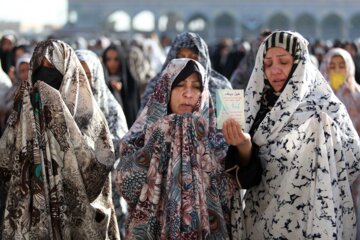 برگزاری نماز عید سعید فطر در مسجد مقدس جمکران