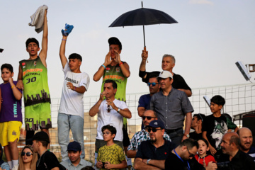 Competiciones callejeras de baloncesto y fútbol en Tabriz