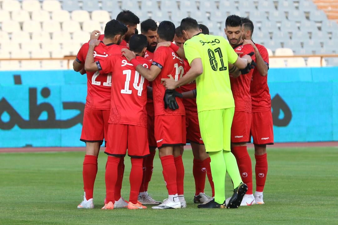 پرواز پرسپولیس به مقصد هندوستان سرانجام تهران را ترک کرد