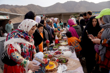 جشنواره انار روستای نمهیل