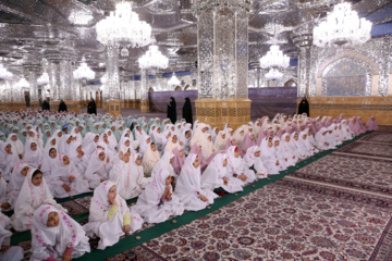 Iran : La « fête des anges » au sanctuaire de l'Imam Reza (P)