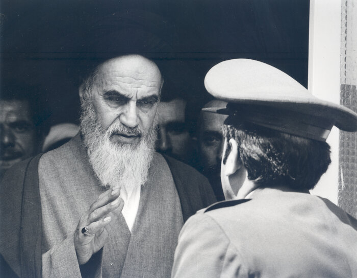 دیدار فرماندهان و پرسنل نیروی هوایی با امام خمینی