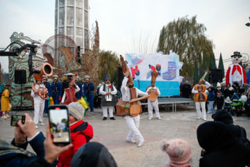 Le 20e Festival de théâtre de marionnettes Téhéran-Moubarak s'ouvre au parc Ab-o Atash