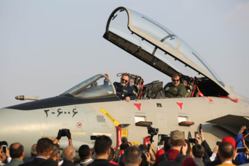 Iran : Airshow 2024 à Kish au sud