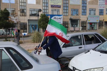 راهپیمایی خودرویی ۲۲ بهمن در بیرجند