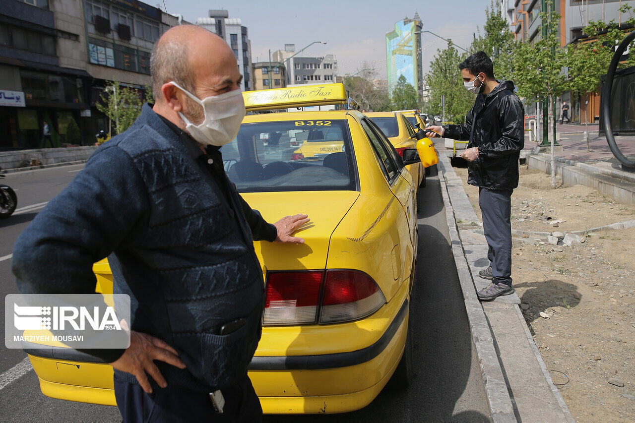 کرونا هفت میلیارد ریال به رانندگان تاکسی شیروان خسارت زد
