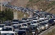 ترافیک سنگین در آزادراه کرج-قزوین/ بارش باران در محورهای استان های غربی کشور