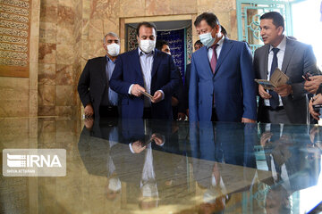 Tajikistan interior minster visits Tomb of Saadi