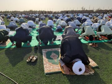 نماز عید فطر در ریگان