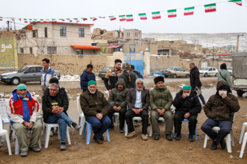 Festival local de jeux dans Khorāsān du Nord