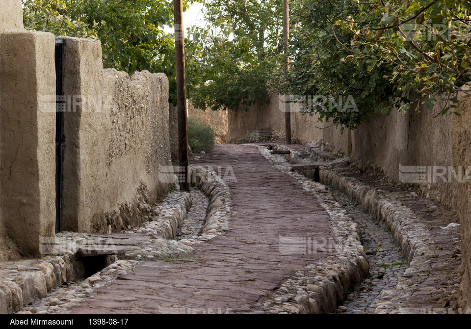 دیدنیهای ایران - کوچه باغ تاریخی نی کیژه سمنان