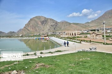 گردشگری زمینه خروج کشور از اقتصاد تک‌محصولی را فراهم می‌آورد