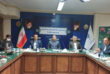 معاون وزیر صنعت: ذخایر سنگ‌های تزئینی کشور چهار میلیارد تن است